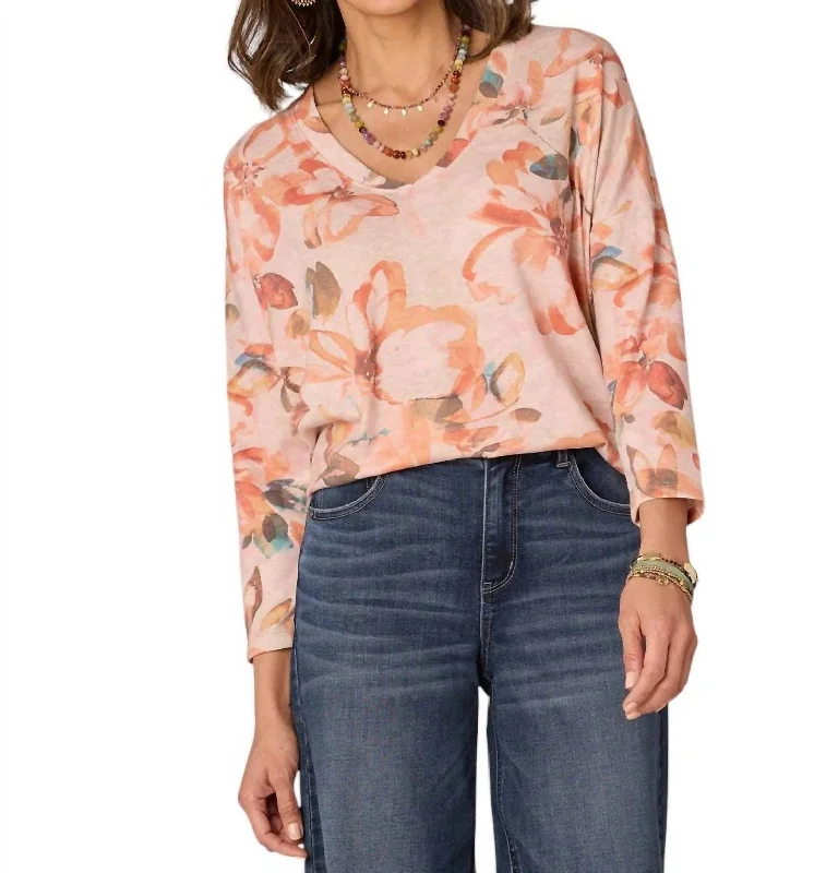 Three Quarter Sleeve Rounded V-Neck Floral Printed Knit Top In Honey Guava Multi Patterned Knit Tee
