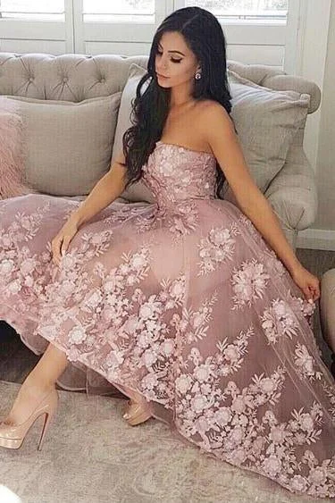 Princess A-Line Sweetheart Blush Homecoming Dress with Lace Appliques DMC36