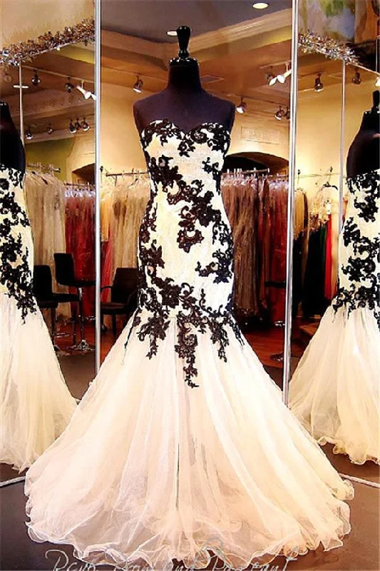 Elegant Sweetheart Black Appliques Evening Dresses Mermaid Sweetheart Tulle-324701